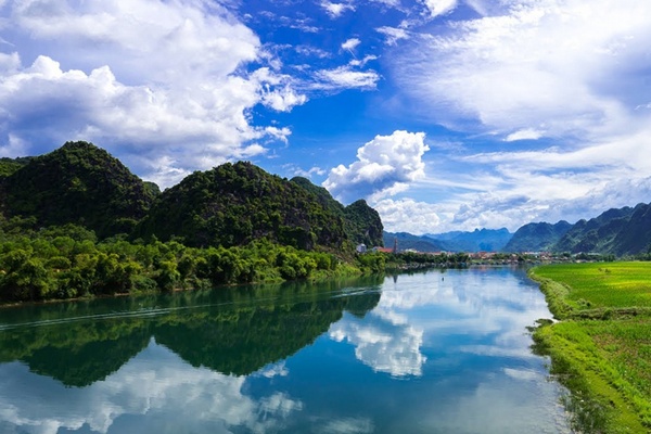 Cảnh đẹp Sông Lam